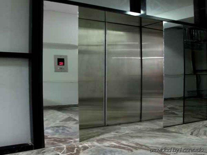 Fabexpress Grand Shoba Hotel Nova Deli Interior foto